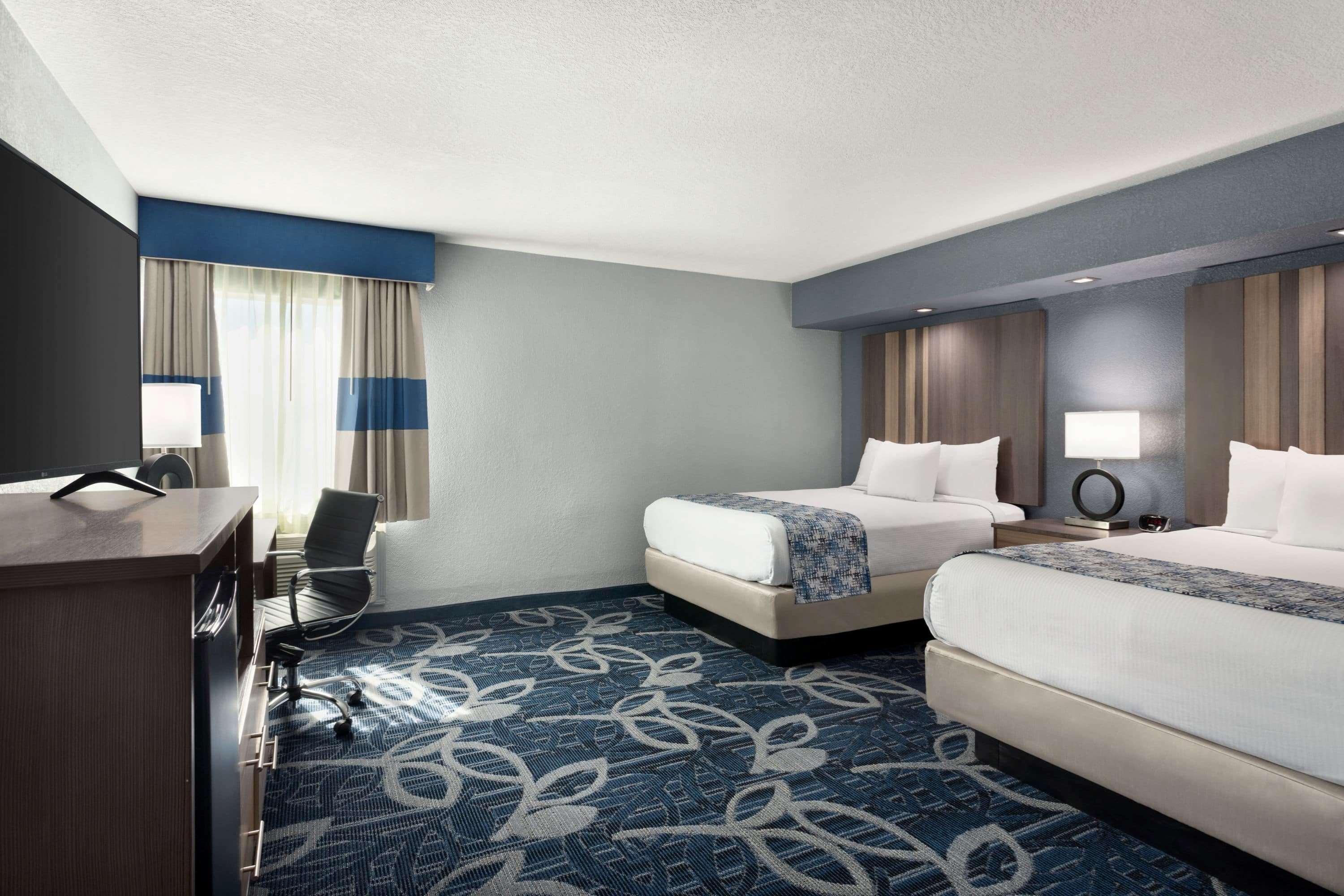 Baymont Inn & Suites Shawnee Exteriér fotografie