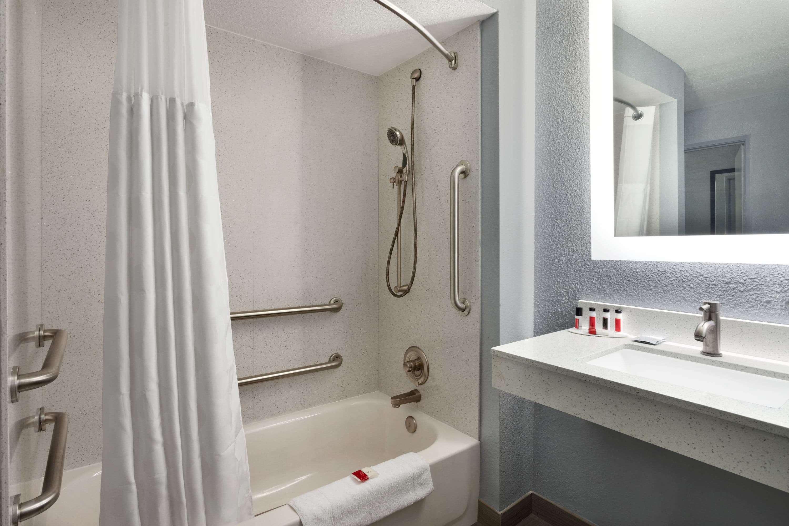 Baymont Inn & Suites Shawnee Exteriér fotografie